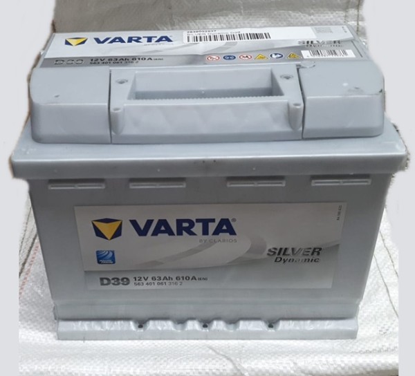 Varta Batterie Silver Dynamic 12 V / 63 (597D39G)
