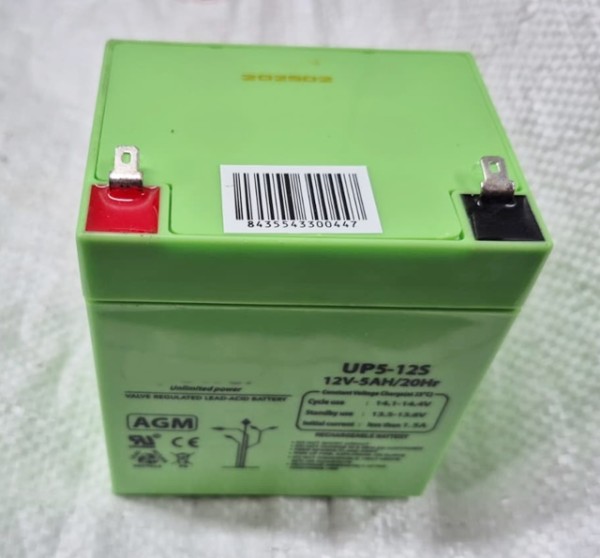Batterie AGM 12V 4,5 AH +links (57970008)