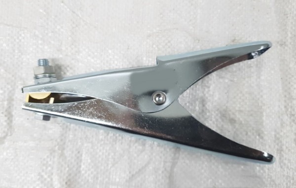 Masseklemme 150A ohne Band Anschluß M6 (500514200) (71514200)