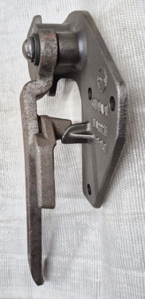 Pendelverschluss H114/4,5 rechts (2208800361)