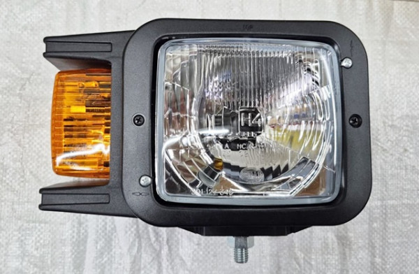 Scheinwerfer Rechts (4551EA 007108021)